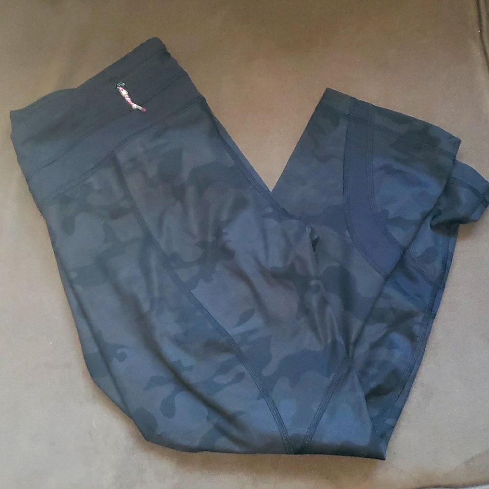 Lululemon black camo crops